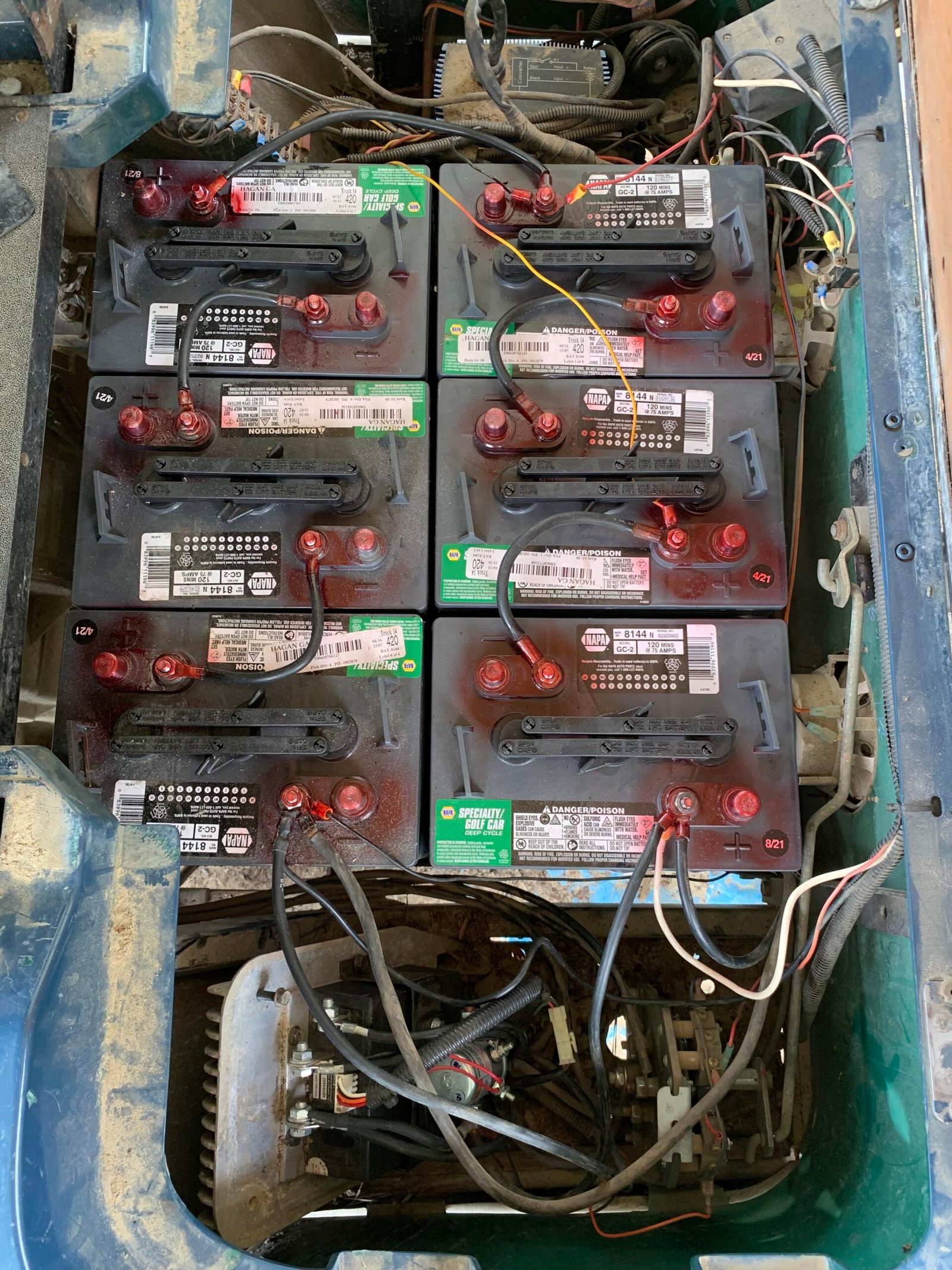 How Do You Hook Up Golf Cart Batteries