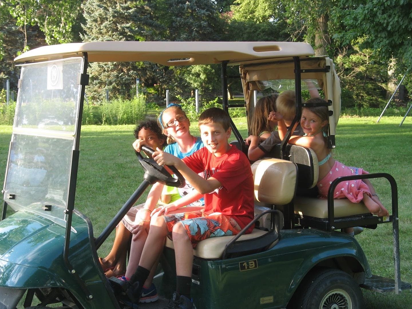 How to Drive Golf Cart