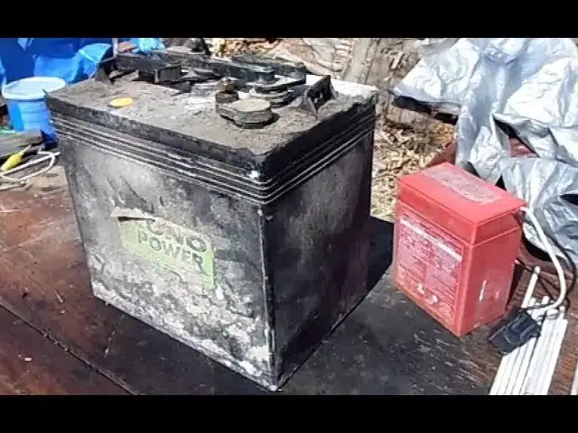 How to Recondition Golf Cart Batteries