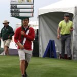 What Does a Standard Bearer Do in Golf