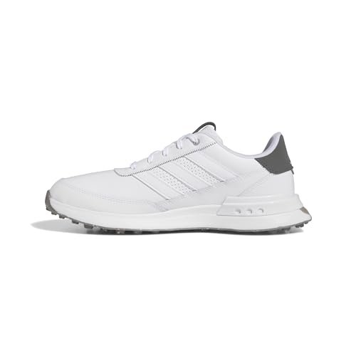 Best Golf Shoes for Flat Feet: Top Picks for Comfort and Performance